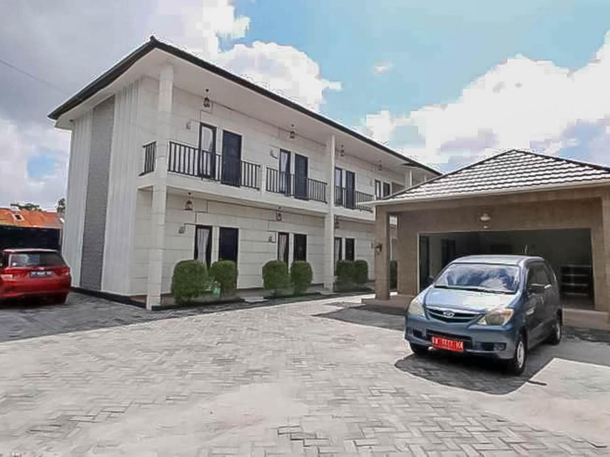 פלנגקראיה Reddoorz @ Wisma Pangrango מראה חיצוני תמונה