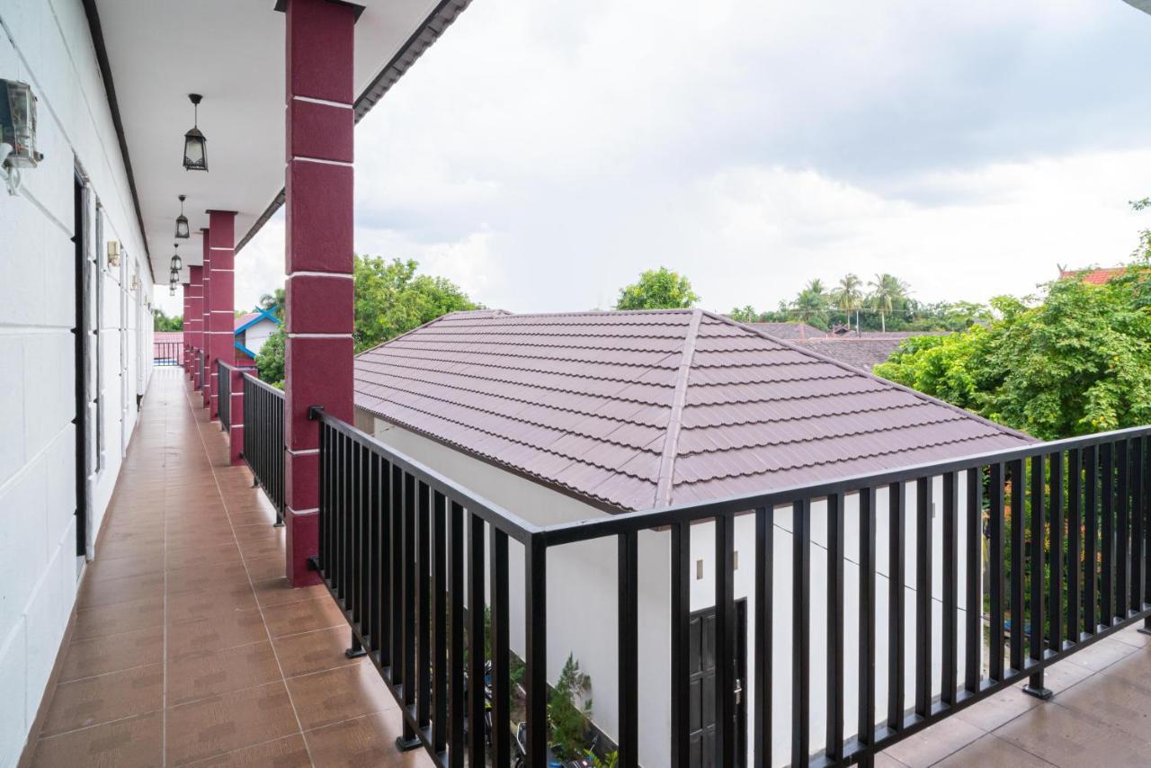 פלנגקראיה Reddoorz @ Wisma Pangrango מראה חיצוני תמונה