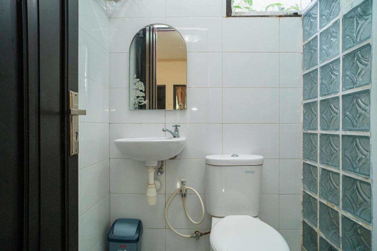 פלנגקראיה Reddoorz @ Wisma Pangrango מראה חיצוני תמונה